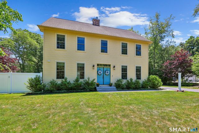 29 Green Valley Lakes Road, East Lyme, CT 06333