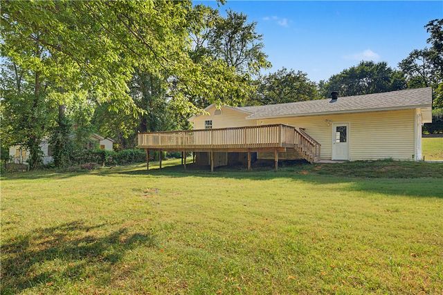 276 N A Street, Centerton, AR 72719