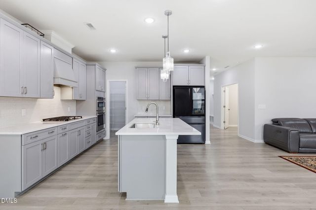 2367 Kettle Falls Station, Apex, NC 27502