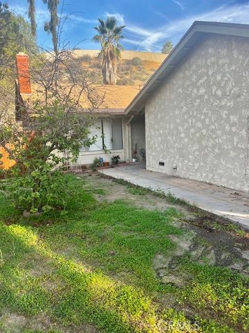 5110 Caldera Court, Riverside, CA 92507