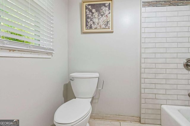 160 Deanna Court, Lawrenceville, GA 30046