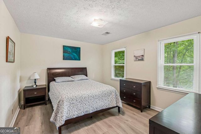 160 Deanna Court, Lawrenceville, GA 30046
