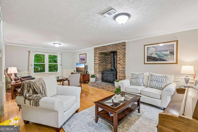 160 Deanna Court, Lawrenceville, GA 30046