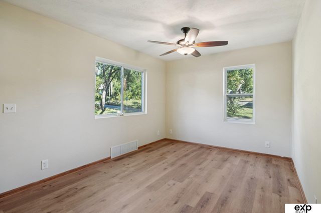 3355 N 40 Avenue, Omaha, NE 68111