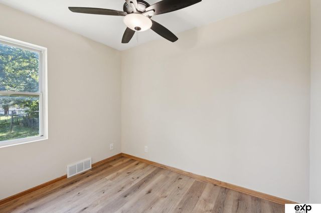 3355 N 40 Avenue, Omaha, NE 68111