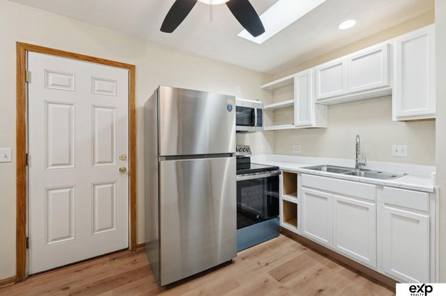 3355 N 40 Avenue, Omaha, NE 68111