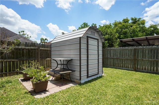 1110 E 8th Street, San Juan, TX 78589