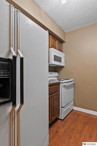3710 N 40th Street, Lincoln, NE 68504