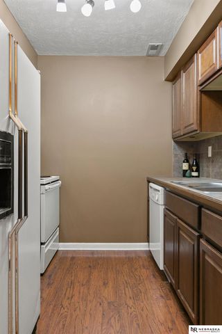 3710 N 40th Street, Lincoln, NE 68504