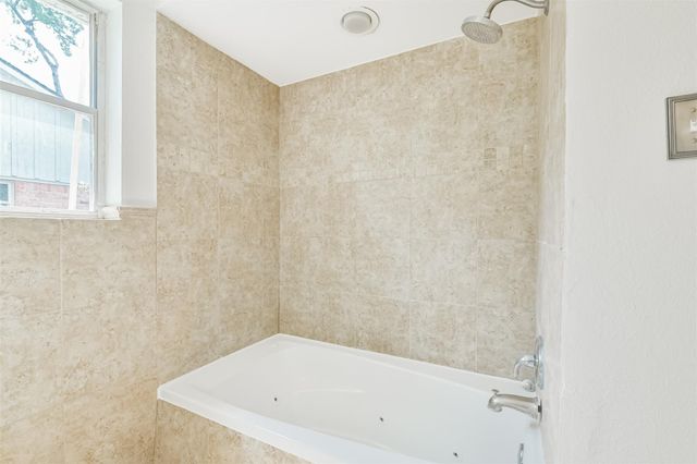 12223 Old Oaks Drive, Houston, TX 77024