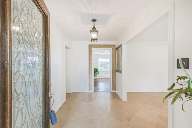 12223 Old Oaks Drive, Houston, TX 77024