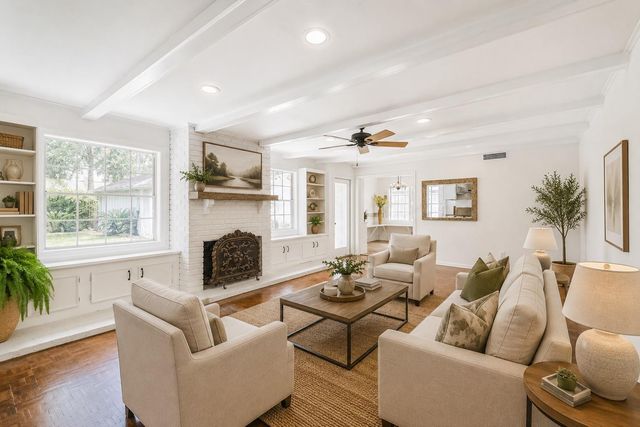 12223 Old Oaks Drive, Houston, TX 77024