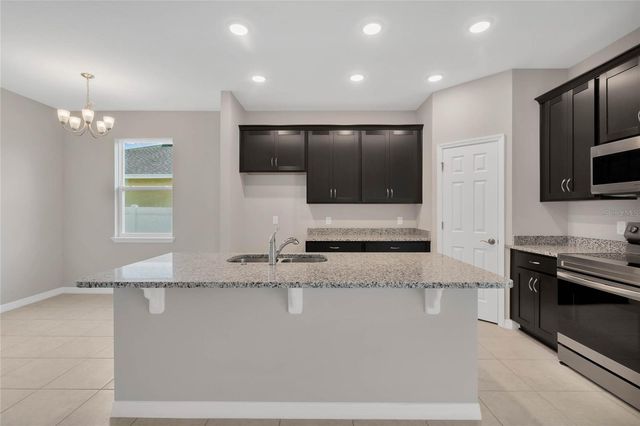 717 CROWN ROSE DRIVE, Eagle Lake, FL 33839