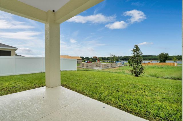 717 CROWN ROSE DRIVE, Eagle Lake, FL 33839