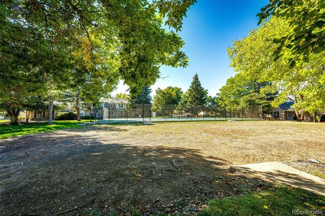 7566 S Cove Circle, Centennial, CO 80122