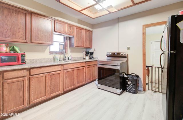 317 W 1ST Avenue, Casa Grande, AZ 85122