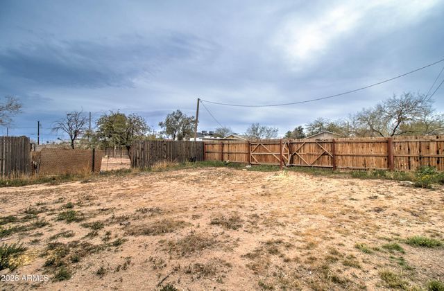 317 W 1ST Avenue, Casa Grande, AZ 85122