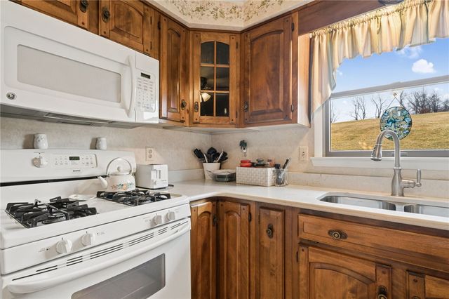 113 Skyview Dr, Penn Twp, PA 15644