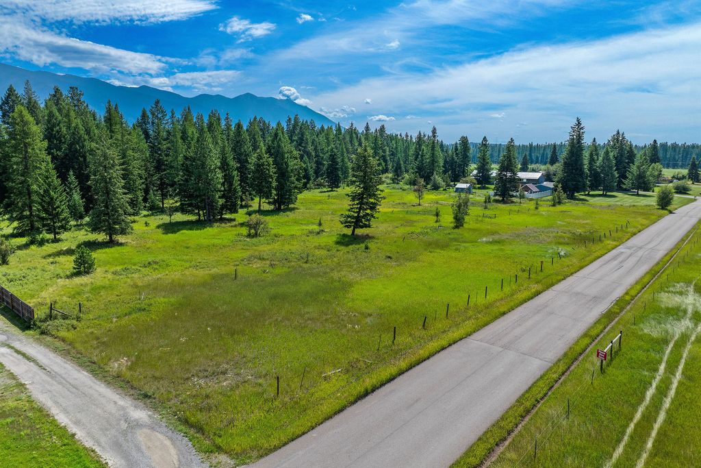 185 Kokanee Bend Drive, Columbia Falls, MT 59912 photo 32