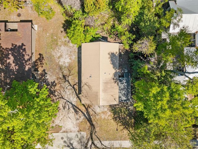 2256 W UNIVERSITY AVENUE, Gainesville, FL 32603