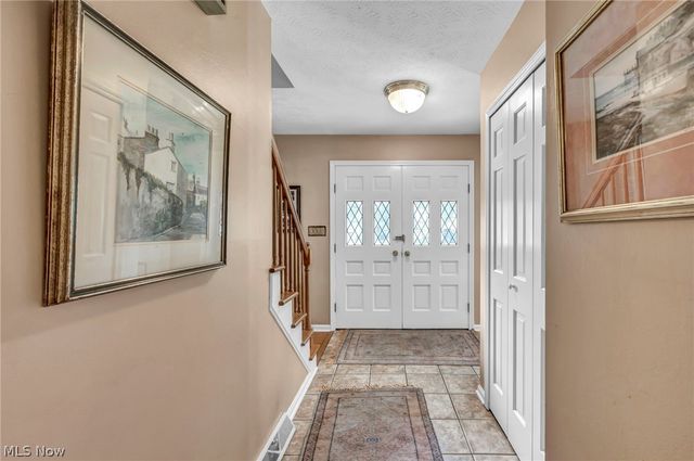 2655 Olentangy Drive, Akron, OH 44333