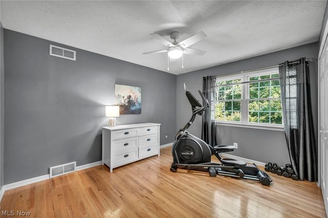 2655 Olentangy Drive, Akron, OH 44333