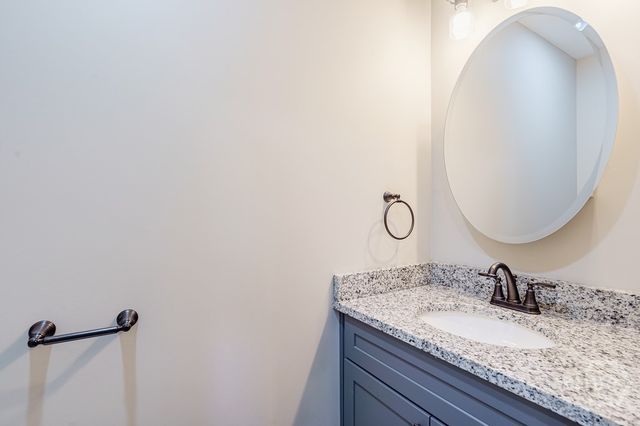 34 Depot St 22, Hartwell, GA 30643