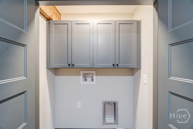 34 Depot St 22, Hartwell, GA 30643