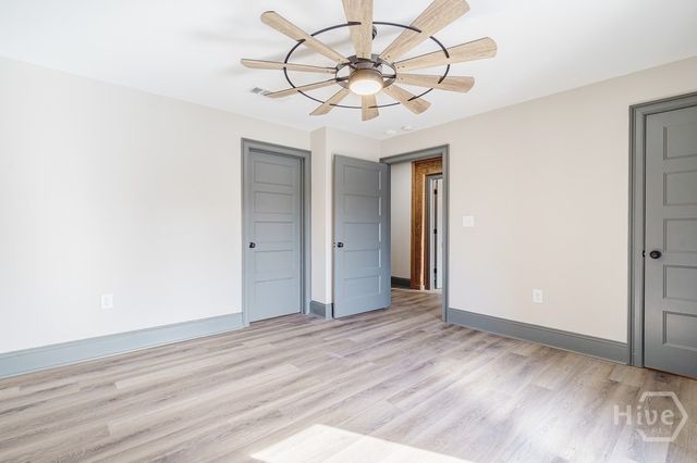 34 Depot St 22, Hartwell, GA 30643