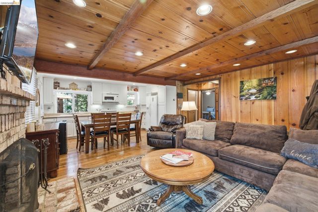 22334 Twain Harte Drive, Twain Harte, CA 95383