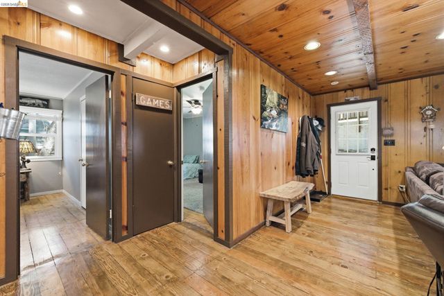 22334 Twain Harte Drive, Twain Harte, CA 95383