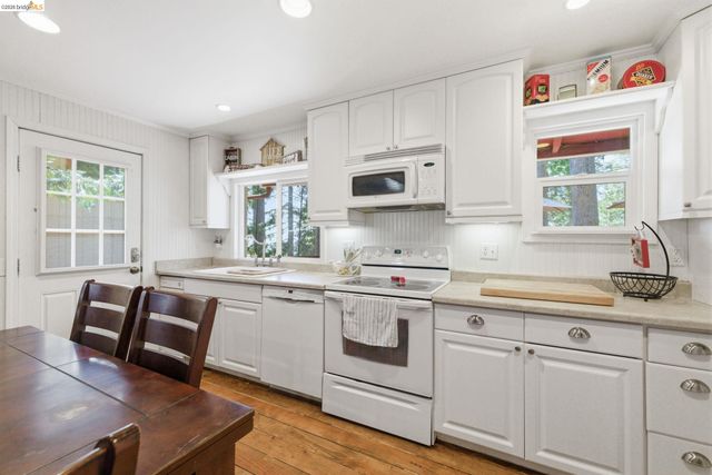 22334 Twain Harte Drive, Twain Harte, CA 95383