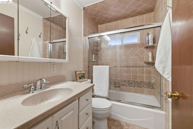 22334 Twain Harte Drive, Twain Harte, CA 95383