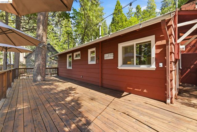 22334 Twain Harte Drive, Twain Harte, CA 95383