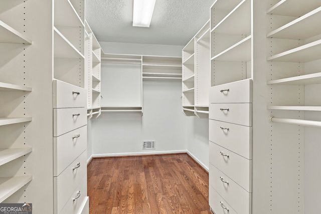 415 W McIntosh Road, Brooks, GA 30205