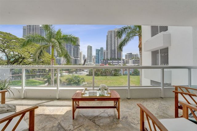 401 SW 4th Ave 301, Fort Lauderdale, FL 33315