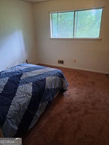 402 Emmett Street, Riverdale, GA 30274