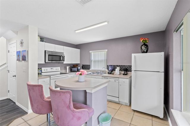 2799 CLUB CORTILE CIRCLE 2799, Kissimmee, FL 34746