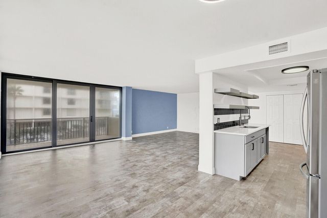 5460 N Ocean Drive 1d, Singer Island, FL 33404