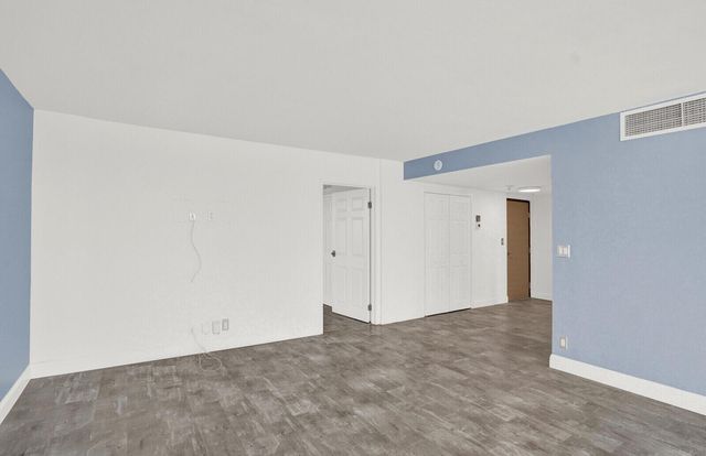 5460 N Ocean Drive 1d, Singer Island, FL 33404