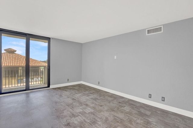 5460 N Ocean Drive 1d, Singer Island, FL 33404