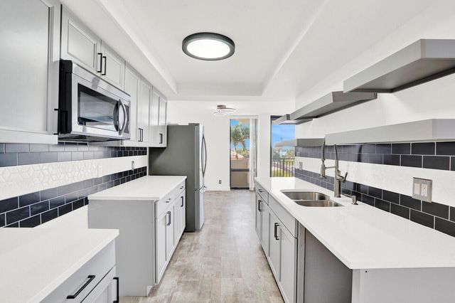 5460 N Ocean Drive 1d, Singer Island, FL 33404