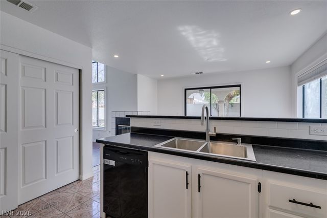 5650 Ruby Creek Drive, Las Vegas, NV 89142