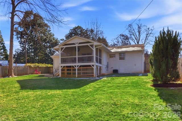 5345 Murrayhill Road, Charlotte, NC 28210