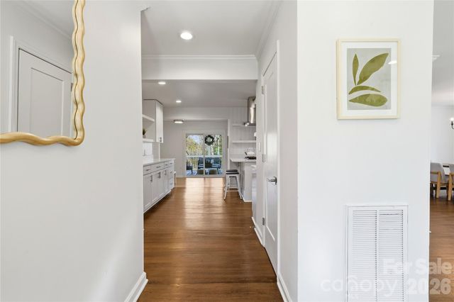 5345 Murrayhill Road, Charlotte, NC 28210