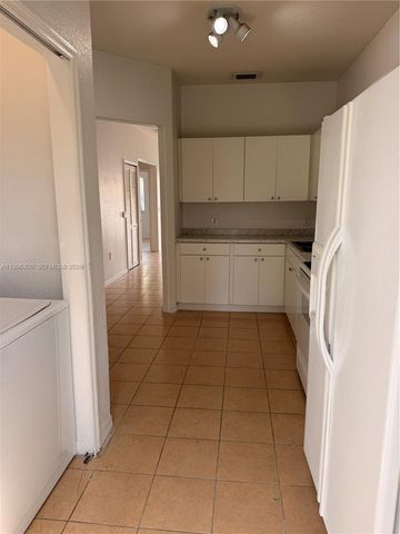13264 Old Biscayne Dr 405, Homestead, FL 33033