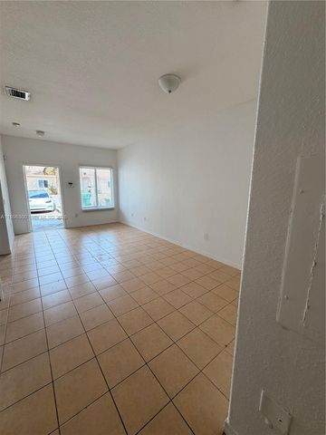 13264 Old Biscayne Dr 405, Homestead, FL 33033