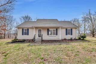 369 Talpha Dr, Dowelltown, TN 37059