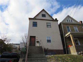 1216 Amanda St, Carrick, PA 15210