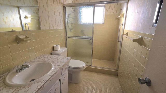 2402 ECUADORIAN WAY 48, Clearwater, FL 33763